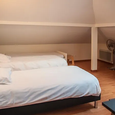 Un Sauna Sur Pompidou Apartment